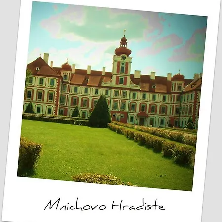 ゲストハウス Burda Žehrov